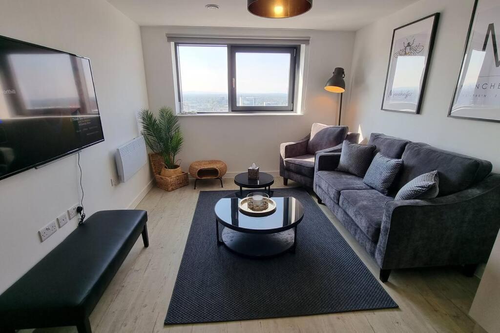 2 Bedroom Penthouse Manchester Buitenkant foto