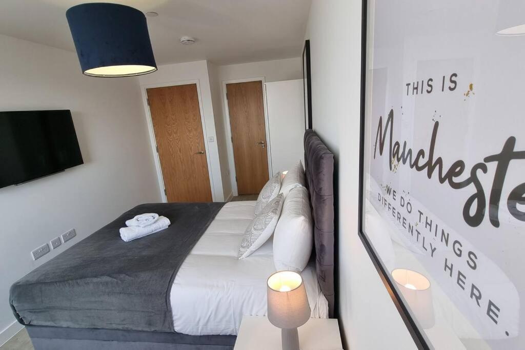2 Bedroom Penthouse Manchester Buitenkant foto