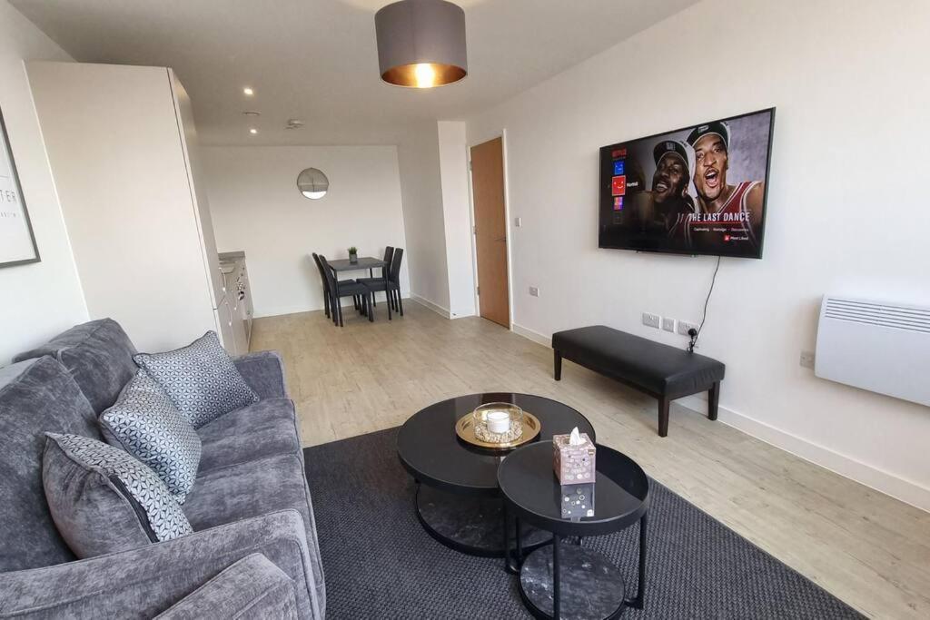 2 Bedroom Penthouse Manchester Buitenkant foto